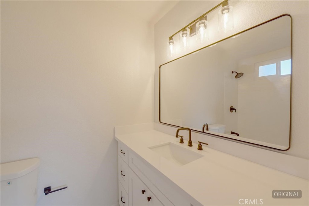 21435 Zuni Road Apple Valley, CA 92307 - Photo 14 of 33