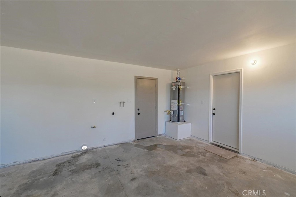 21435 Zuni Road Apple Valley, CA 92307 - Photo 23 of 33