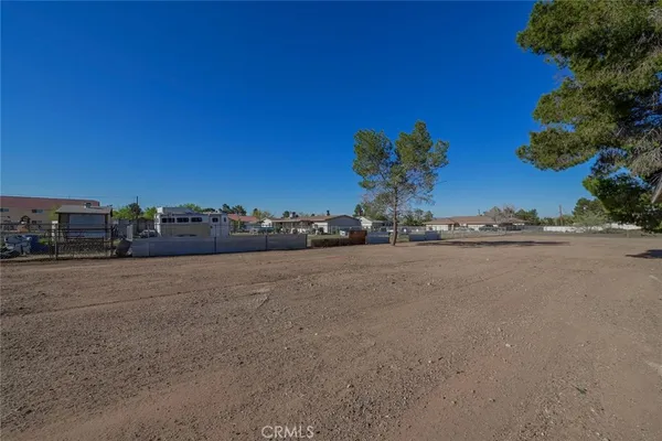 $399,900 | 21435 Zuni Road, Apple Valley, CA 92307