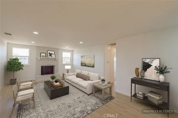 $399,900 | 21435 Zuni Road, Apple Valley, CA 92307