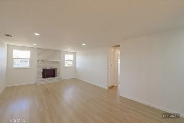 $399,900 | 21435 Zuni Road, Apple Valley, CA 92307