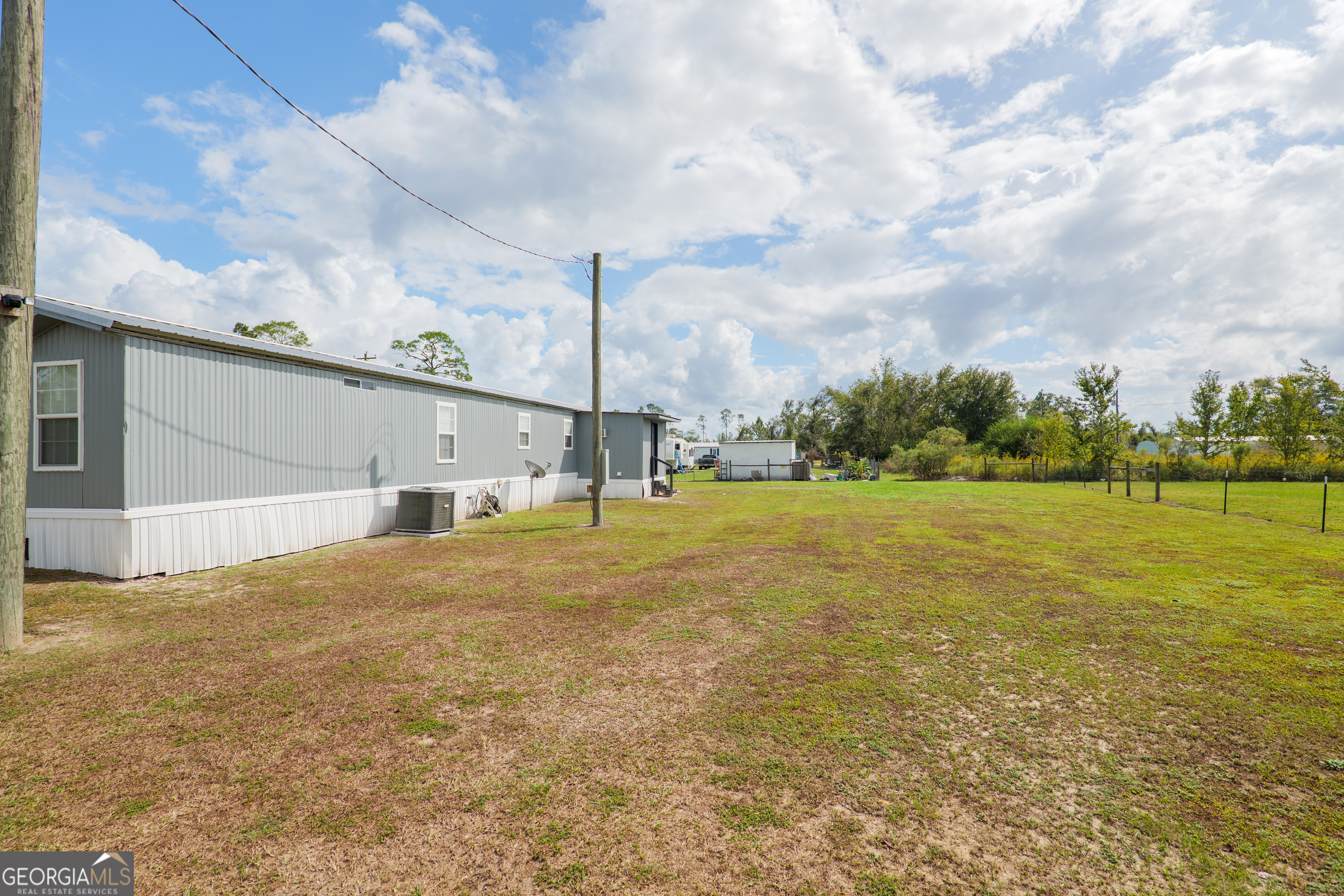 264 Cutting Road Homerville, GA 31634 - Photo 22 of 25 a view of yard with green space