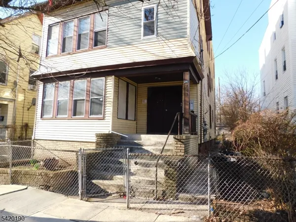 $749,000 | 282 Renner Avenue, Newark, NJ 07112