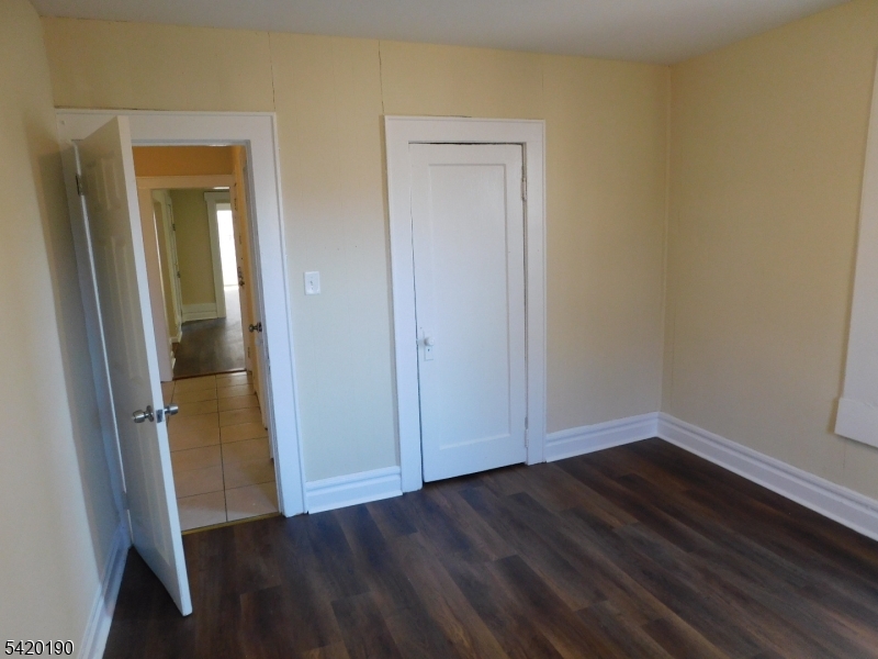 282 Renner Avenue Newark, NJ 07112 - Photo 19 of 19