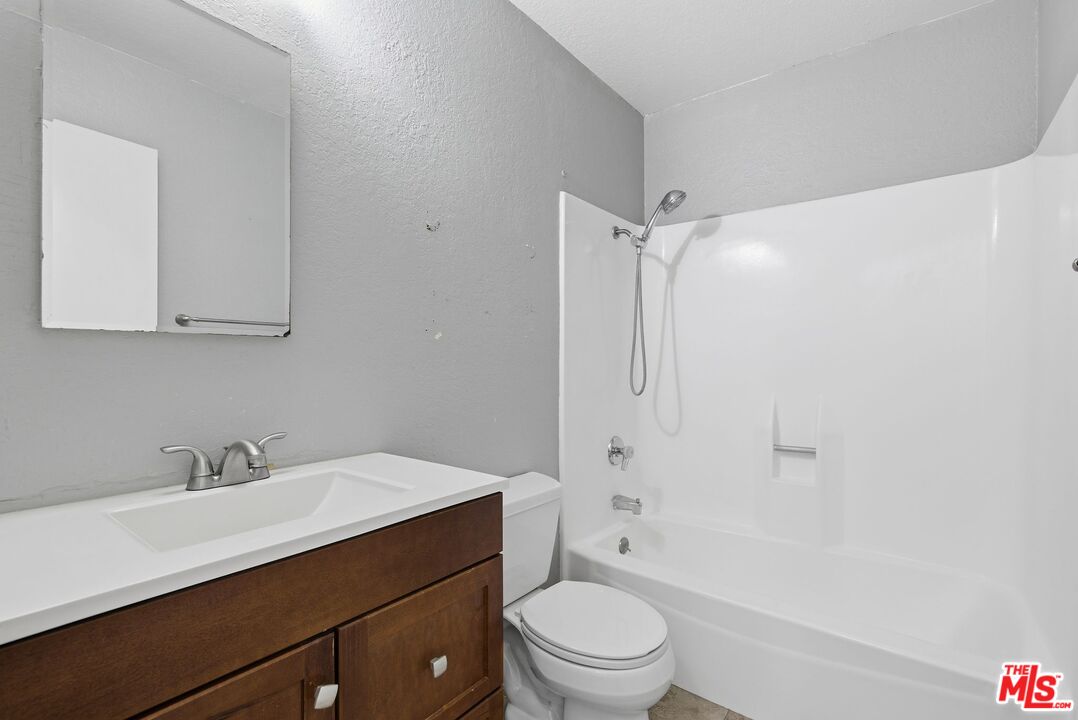 8672 Oak Drive Rancho Cucamonga, CA 91730 - Photo 20 of 21