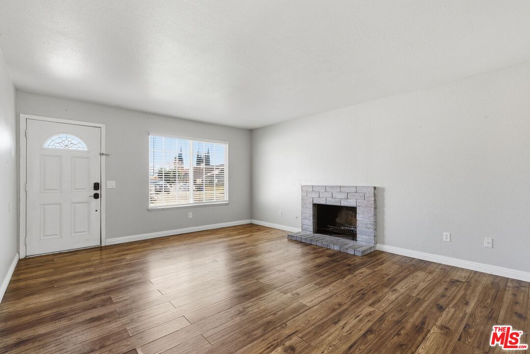 8672 Oak Drive Rancho Cucamonga, CA 91730 - Photo 5 of 21