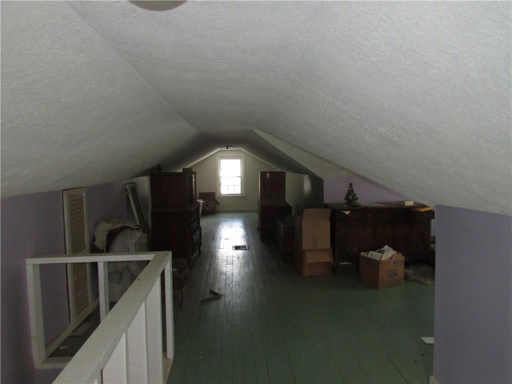2201 Pulaski Road New Castle, PA 16105 - Photo 4 of 10