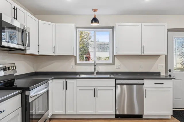 $259,900 | 1306 Chicago Avenue Southeast, Brainerd, MN 56401