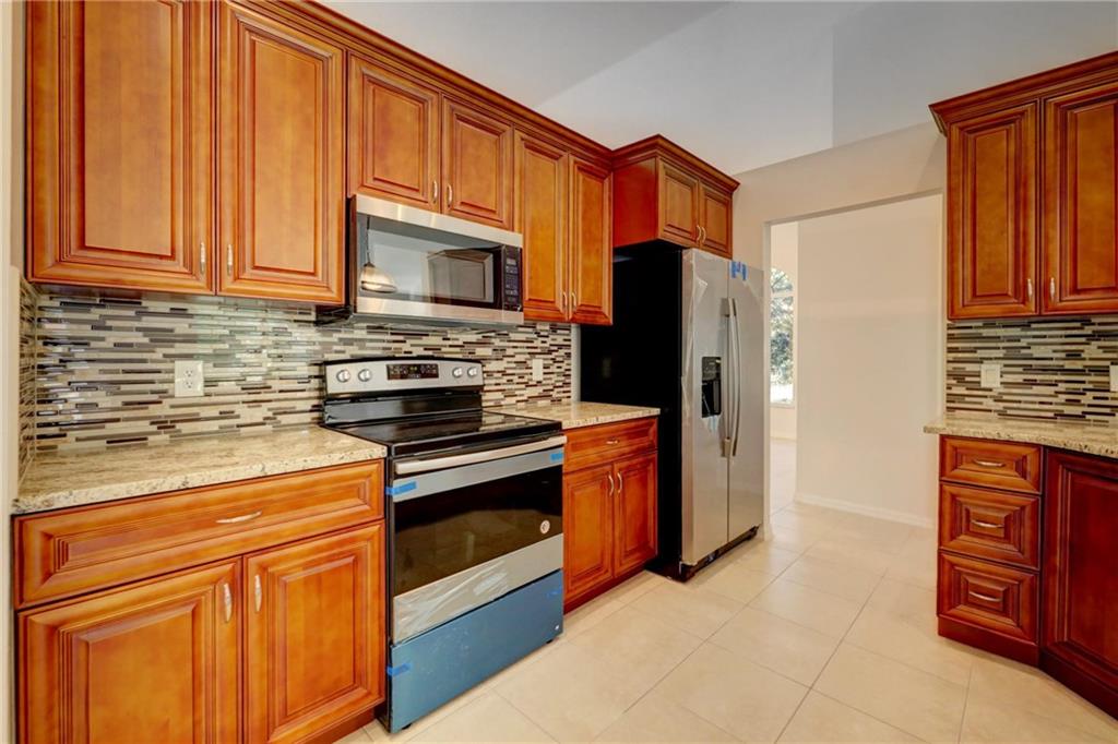 3036 Southeast Wake Road Port St. Lucie, FL 34984 - Photo 15 of 54 Gallery Image 15