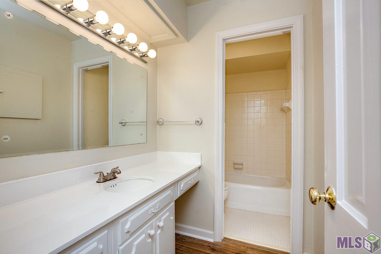 4900 Claycut Road, Unit 40 Baton Rouge, LA 70806 - Photo 14 of 20 Gallery Image 14