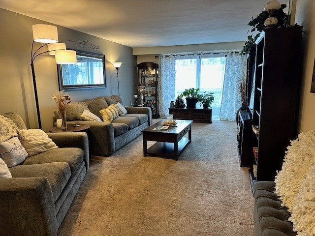 39 Spit Brook Road, Unit 34 Nashua, NH 03060 - Photo 13 of 42 Gallery Image 13