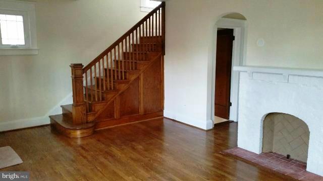 3312 Beverly Road Baltimore, MD 21214 - Photo 3 of 20 Interior (General)
