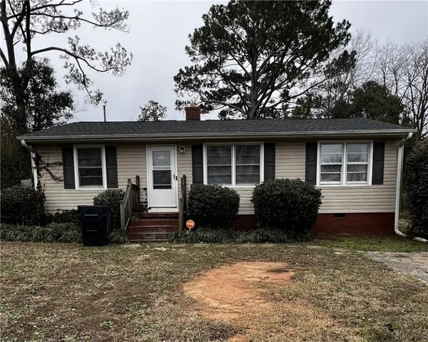 $1,200 | 3012 Cambridge Road, Anderson, SC 29625