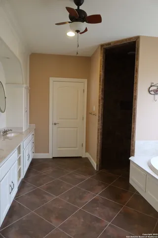 $2,500 | 178 Spring Creek Circle, Pipe Creek, TX 78063