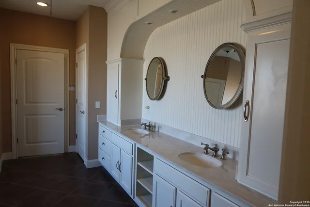 $2,500 | 178 Spring Creek Circle, Pipe Creek, TX 78063