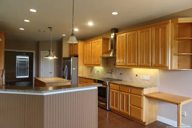 $2,500 | 178 Spring Creek Circle, Pipe Creek, TX 78063