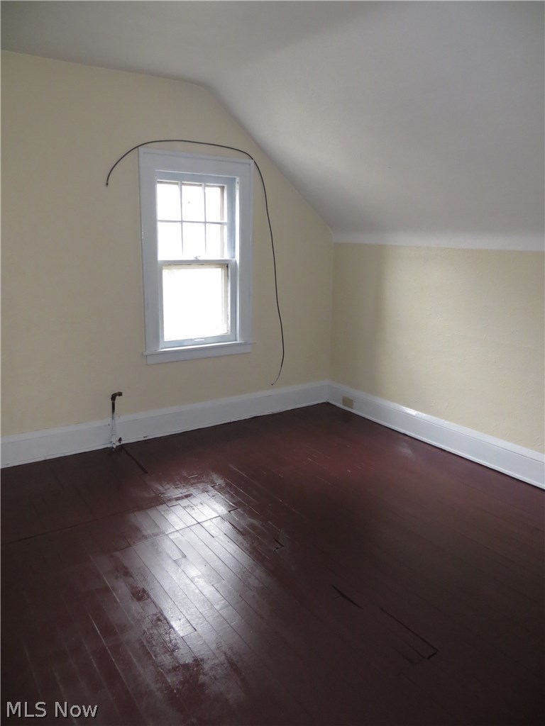 1624 Rydalmount Road Cleveland Heights, OH 44118 - Photo 12 of 33
