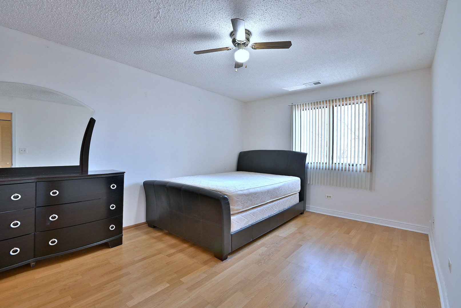 10512 Ridge Cove Drive, Unit 31C Chicago Ridge, IL 60415 - Photo 23 of 30 Gallery Image 23
