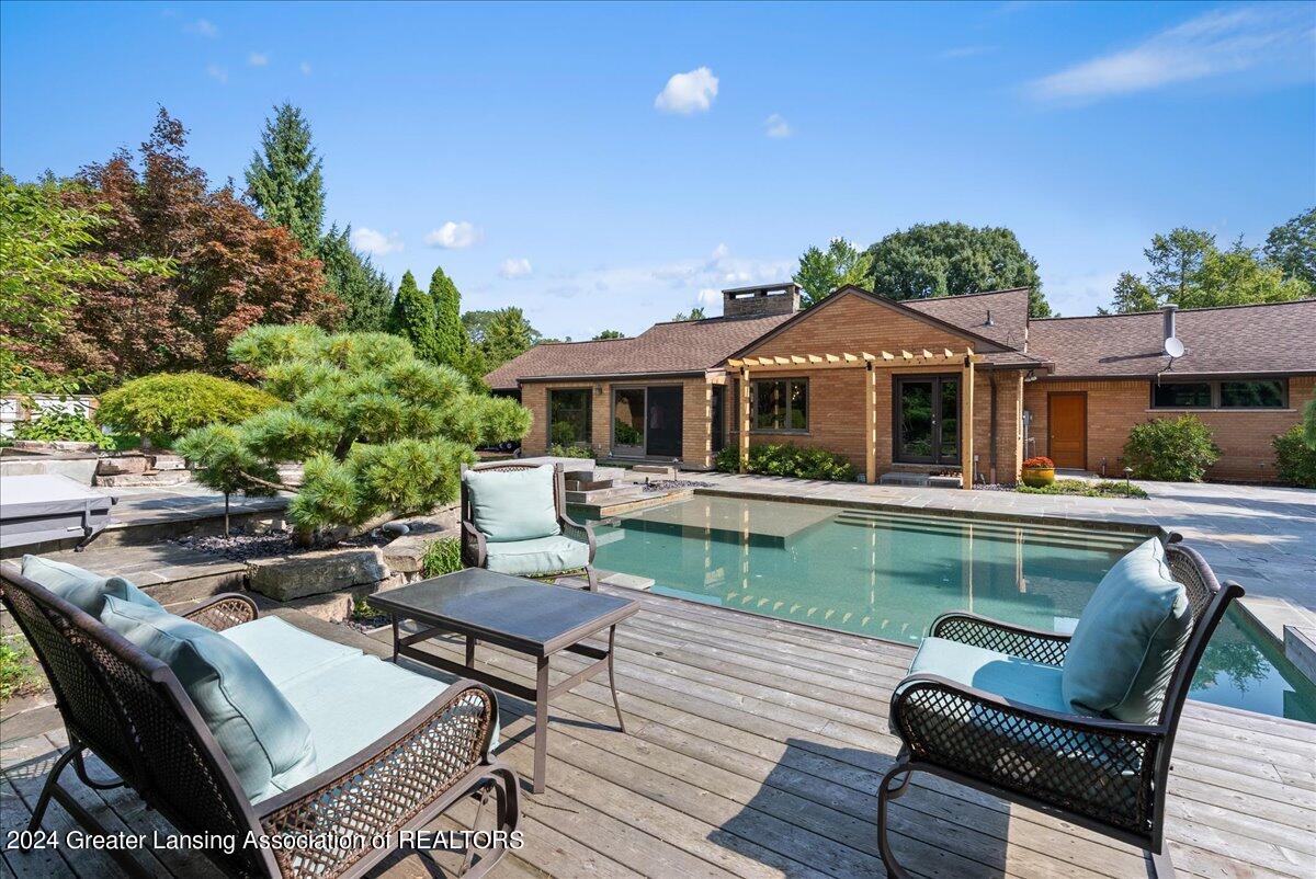 1607 Hitching Post Road East Lansing, MI 48823 - Photo 56 of 61 55-Media Jett - 44