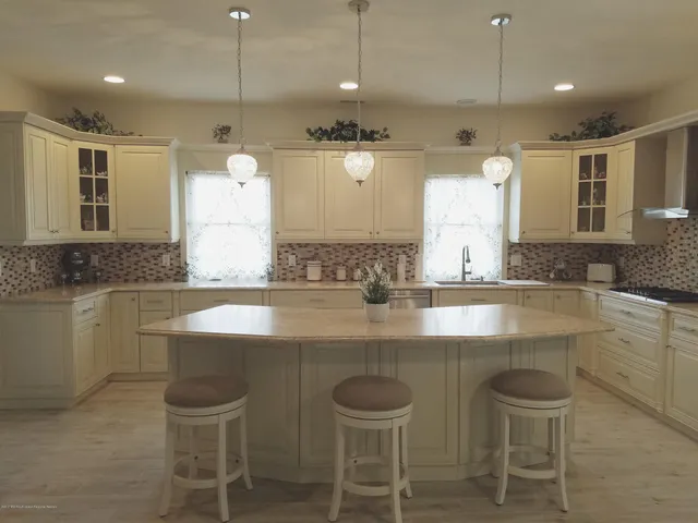 $4,200 | 12 Cindy Court, Howell, NJ 07731