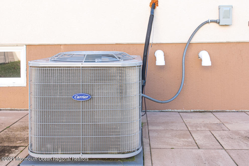 12 Cindy Court Howell, NJ 07731 - Photo 63 of 64 jt-185