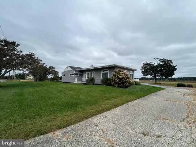 $375,000 | 245 Fairton Cedarville Road, Cedarville, NJ 08311