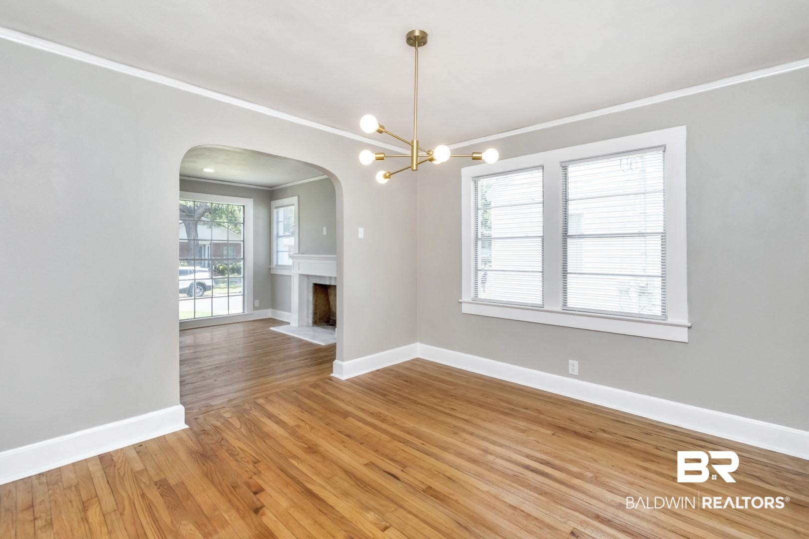 359 Tuttle Avenue Mobile, AL 36604 - Photo 4 of 23