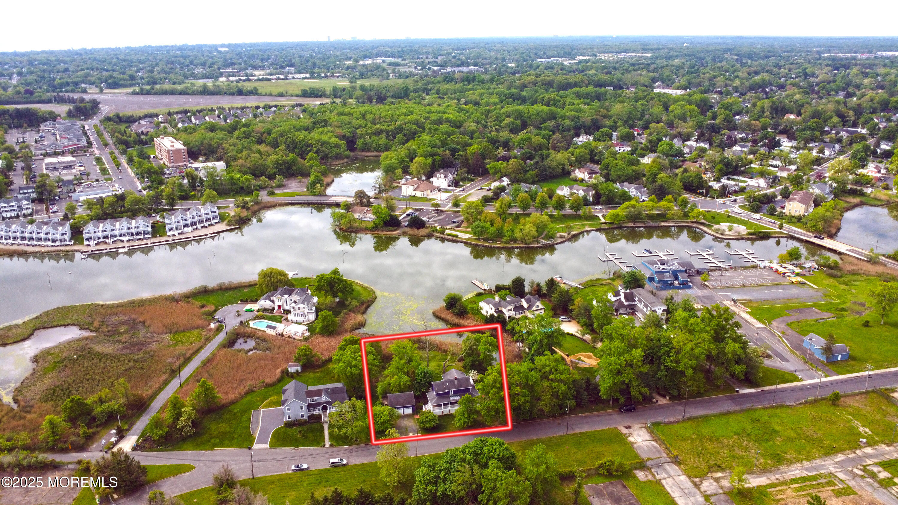 40 Riverside Avenue Oceanport, NJ 07757 - Photo 8 of 62 40 Riverside (22)