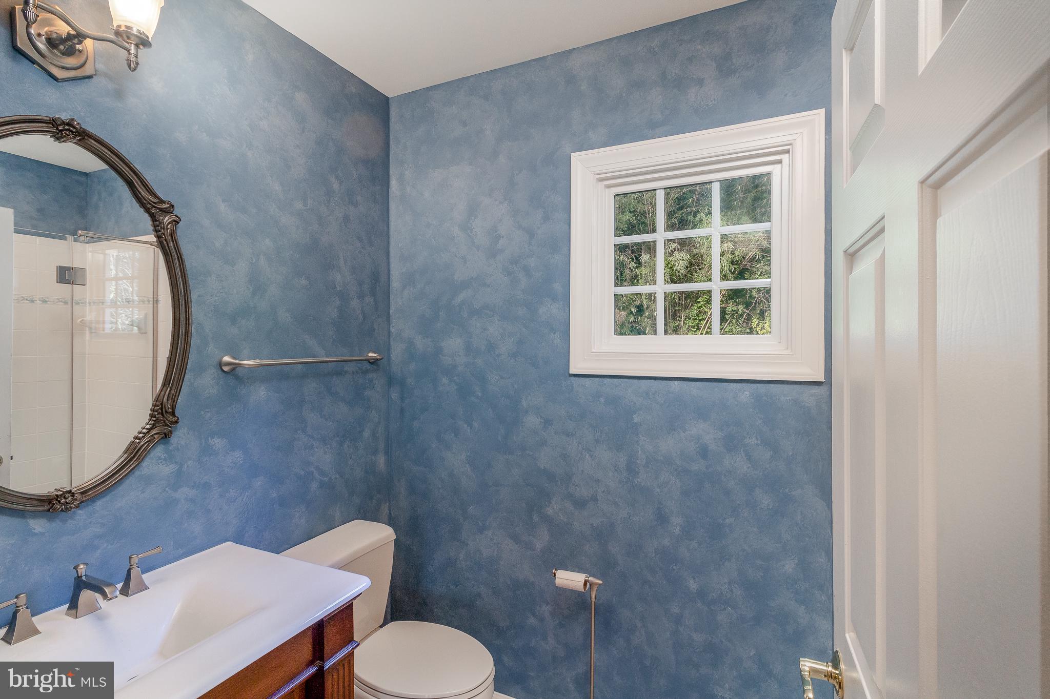 2018 Elmwood Road Annapolis, MD 21409 - Photo 11 of 29 1st floor full bath
