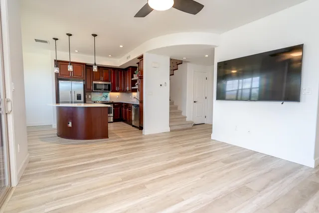 $999,999 | 66 Awela Circle, Unit 2803, Wailuku, HI 96793