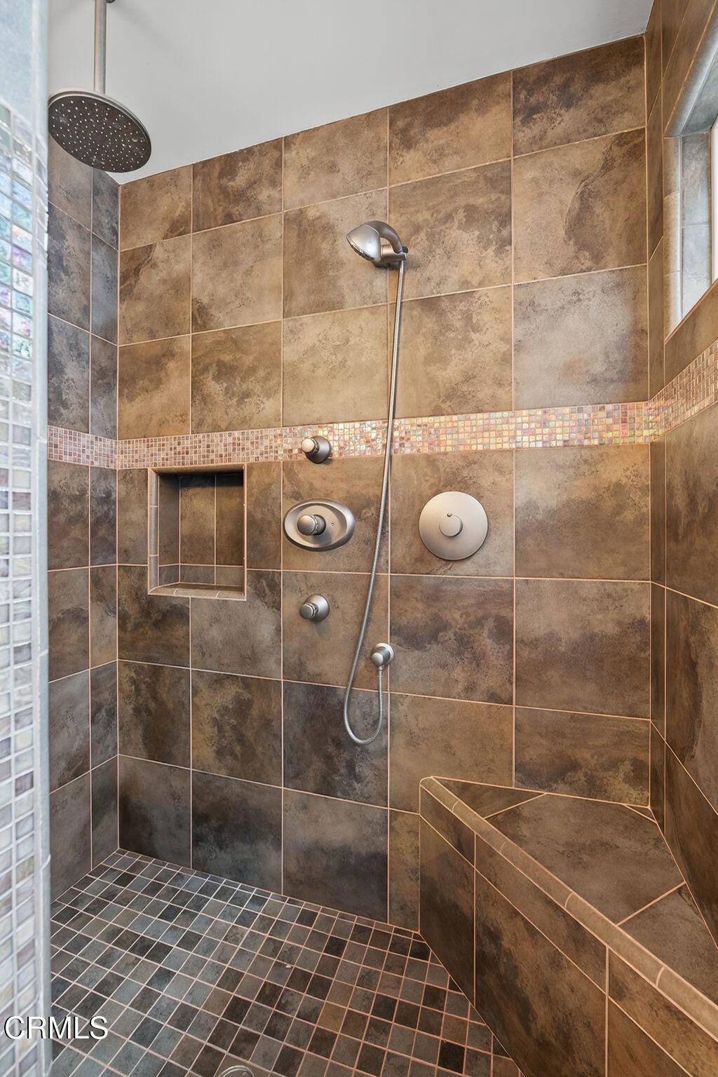 2916 Lakeshore Court Oxnard, CA 93035 - Photo 36 of 51 a bathroom with a shower