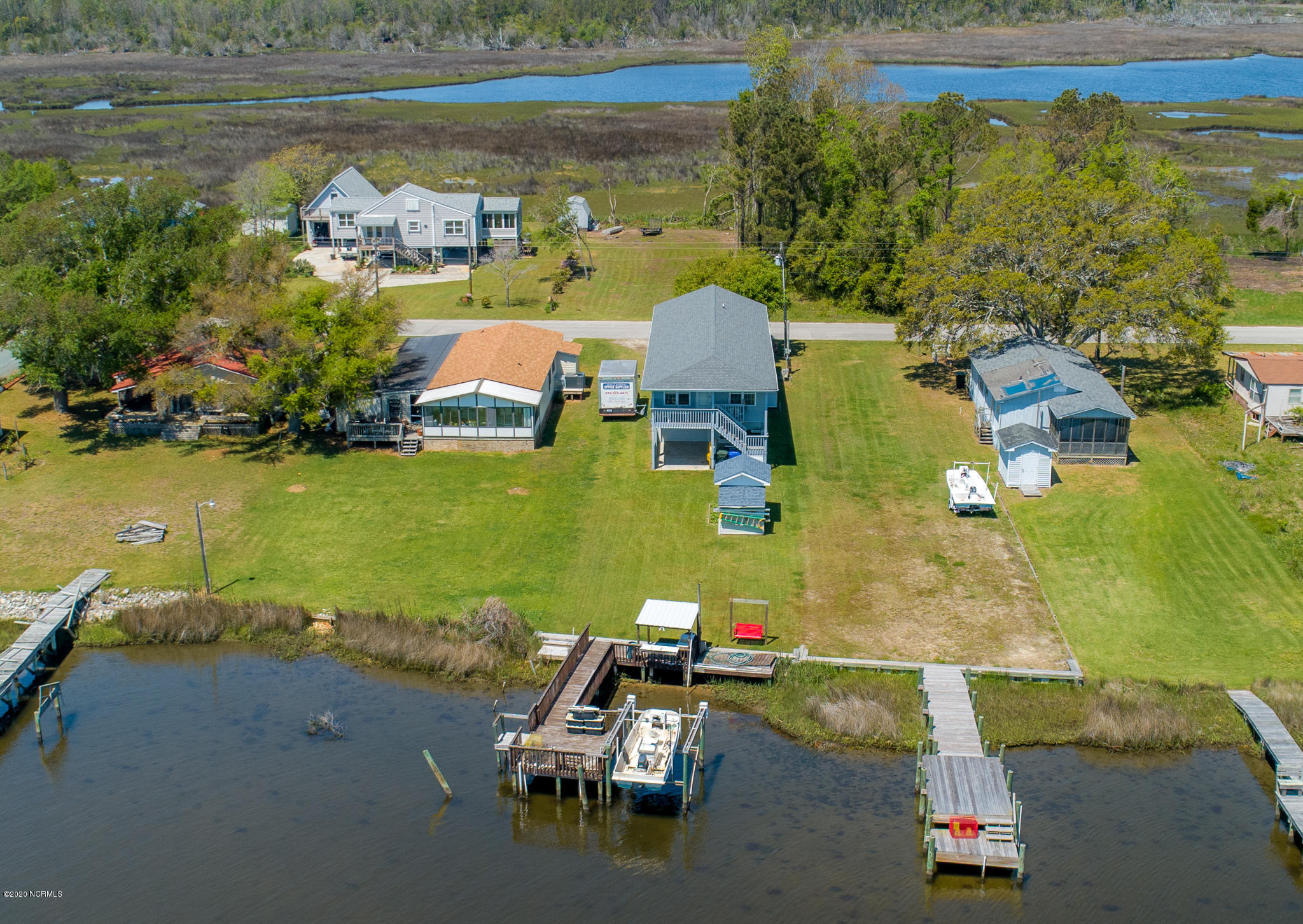 440 Atkinson Point Road Surf City, NC 28445 - Photo 5 of 48 DJI_0672-HDR