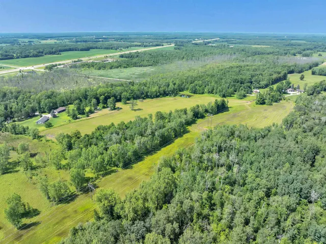 $255,000 | 2059 Maple Grove School Road, Oconto, WI 54153