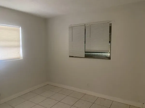 $1,750 | 819 Southwest 9th Court, Pompano Beach, FL 33060