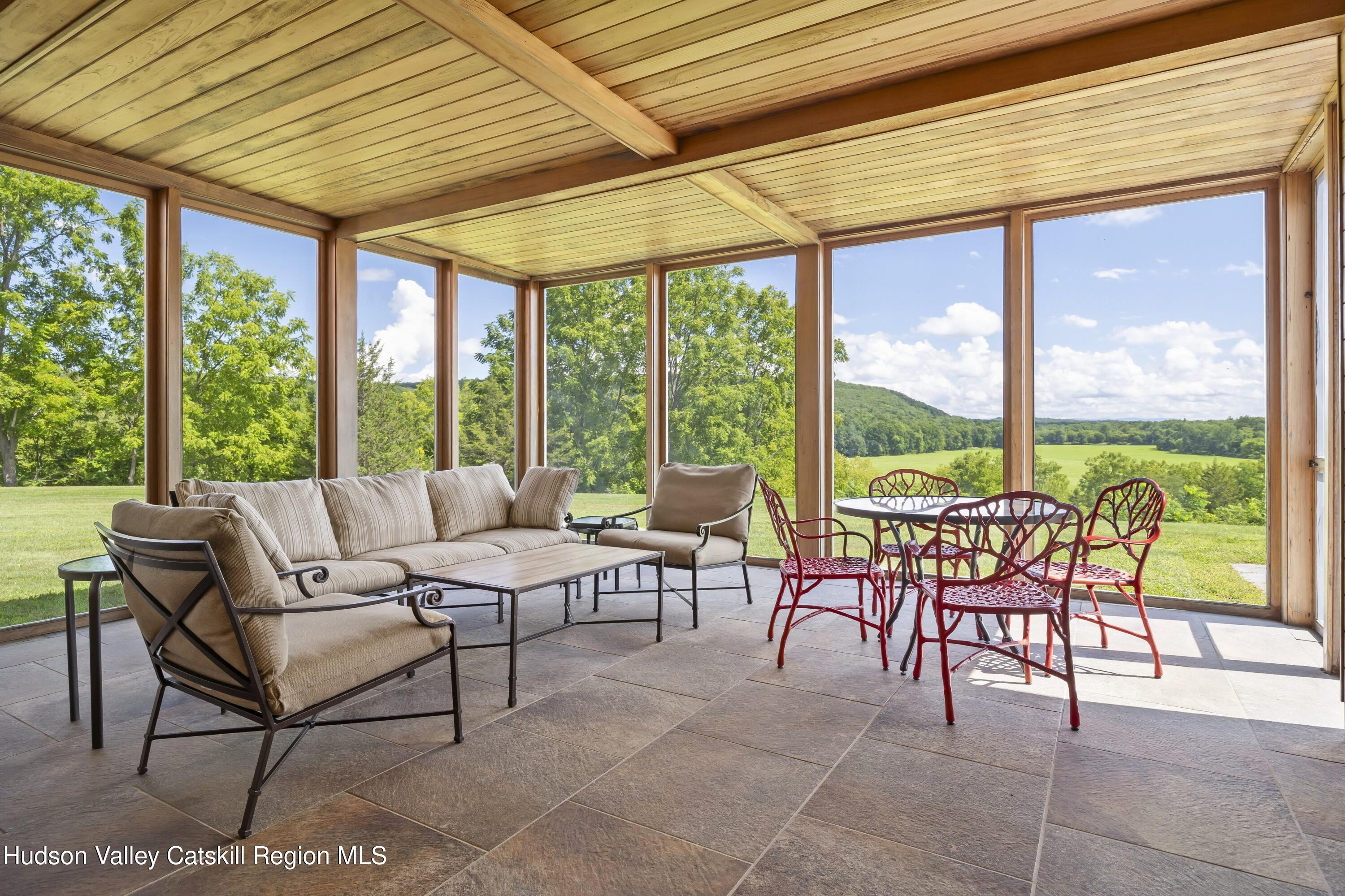149 Indian Ridge Extension Leeds, NY 12451 - Photo 9 of 40 09