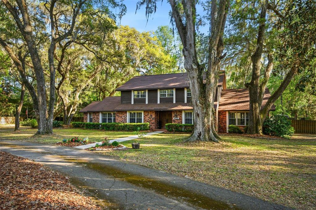 8115 Southwest 1st Place Gainesville, FL 32607 - Photo 3 of 60