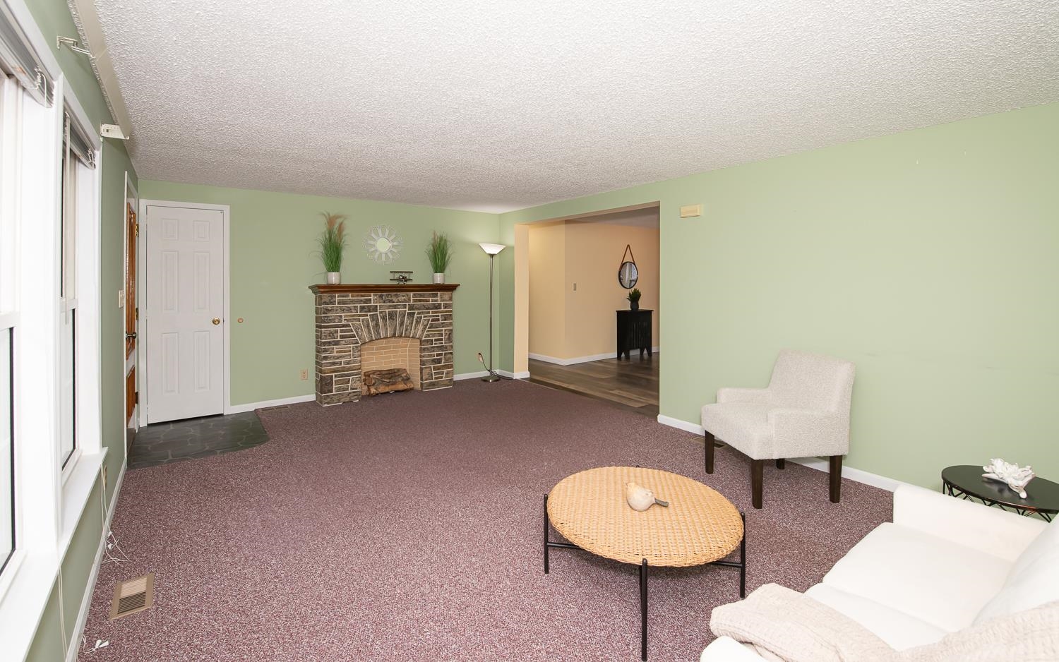 41 Granite Circle Hampstead, NH 03841 - Photo 14 of 30