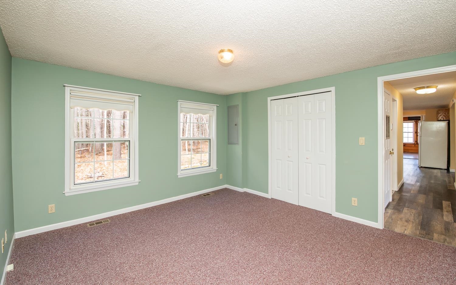 41 Granite Circle Hampstead, NH 03841 - Photo 21 of 30