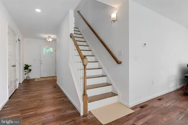 $539,900 | 645 North Pier Drive, Lancaster, PA 17603