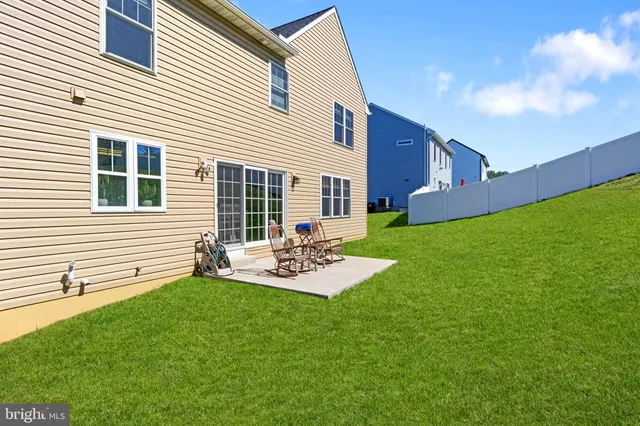 $539,900 | 645 North Pier Drive, Lancaster, PA 17603