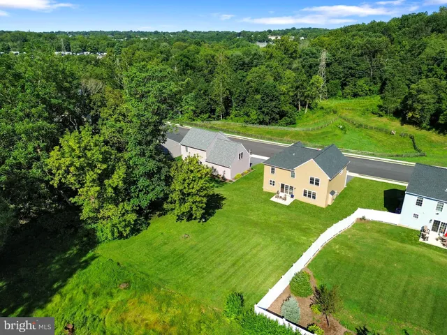 $539,900 | 645 North Pier Drive, Lancaster, PA 17603