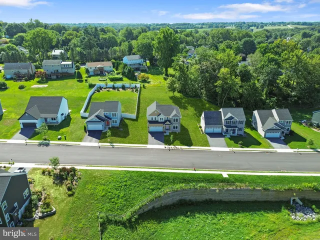 $539,900 | 645 North Pier Drive, Lancaster, PA 17603