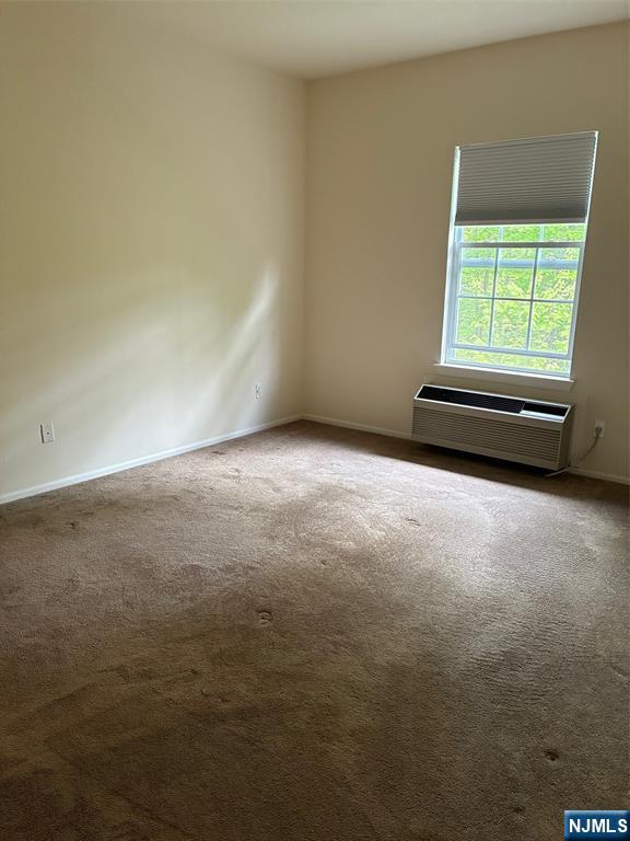 6303 Richmond Road West Milford, NJ 07480 - Photo 18 of 21