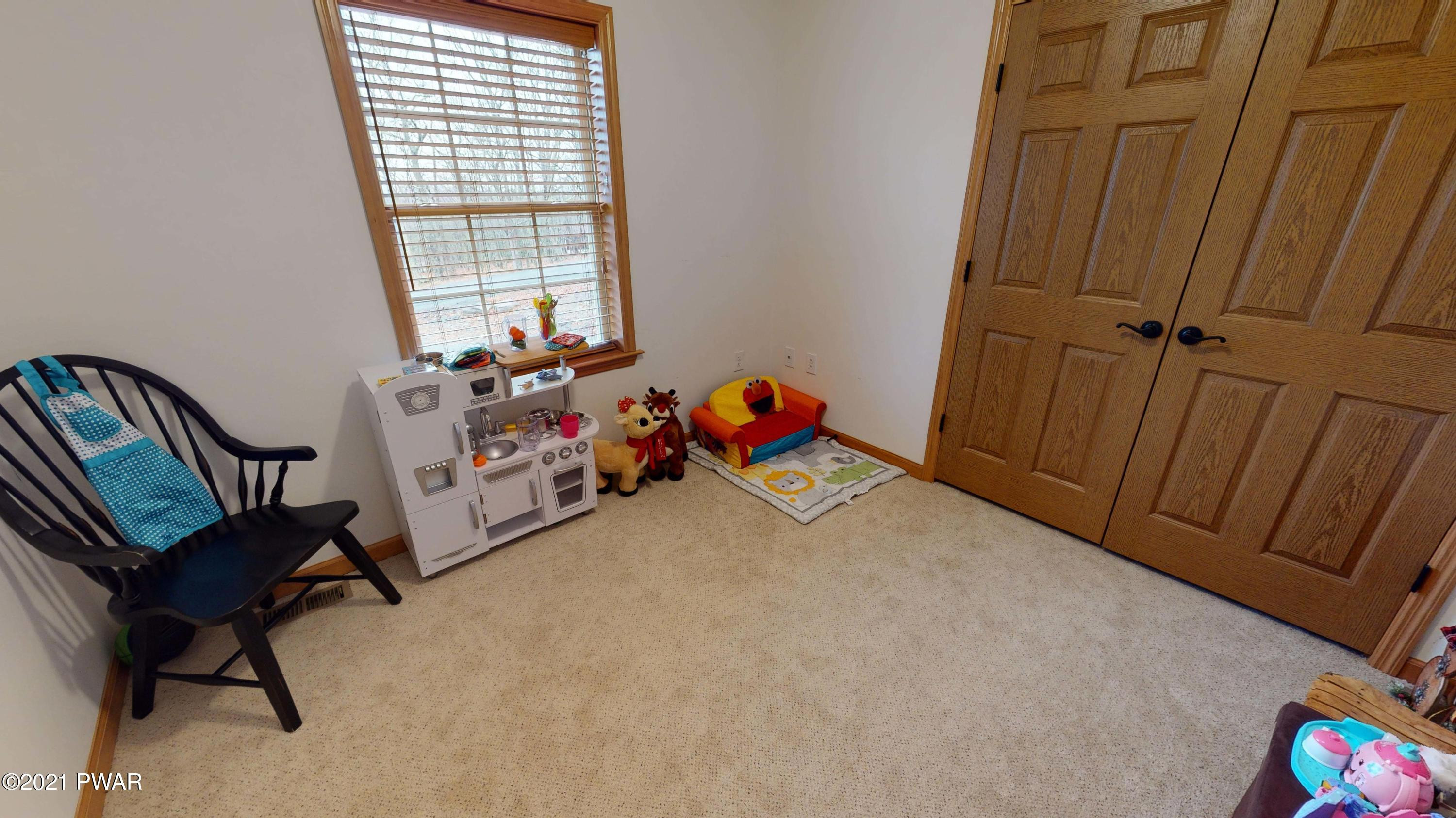147 Tuckermans Ravine Ravine, Unit RAVINE Tafton, PA 18464 - Photo 12 of 32 Bedroom 3