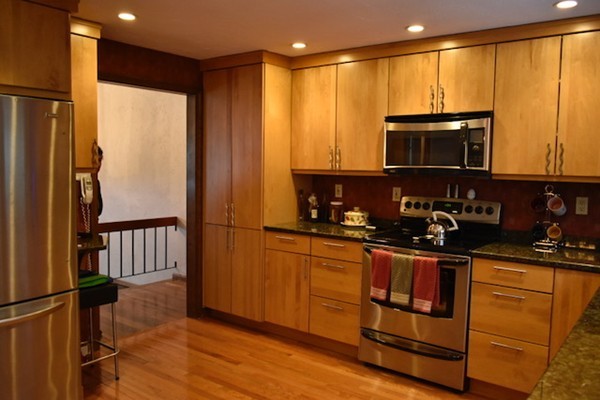 7 Old Ridge Road Canton, MA 02021 - Photo 6 of 30 Gallery Image 6