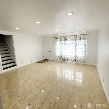 $3,600 | 216 Bloomfield Avenue, Iselin, NJ 08830