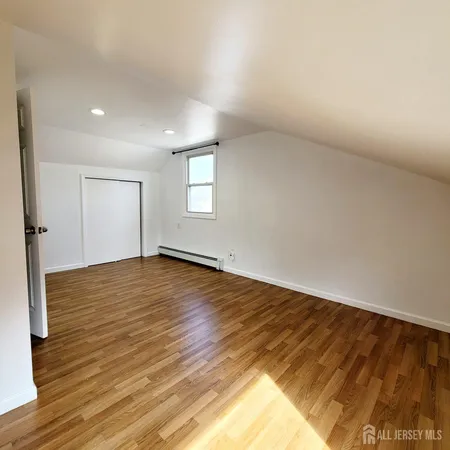 $3,600 | 216 Bloomfield Avenue, Iselin, NJ 08830