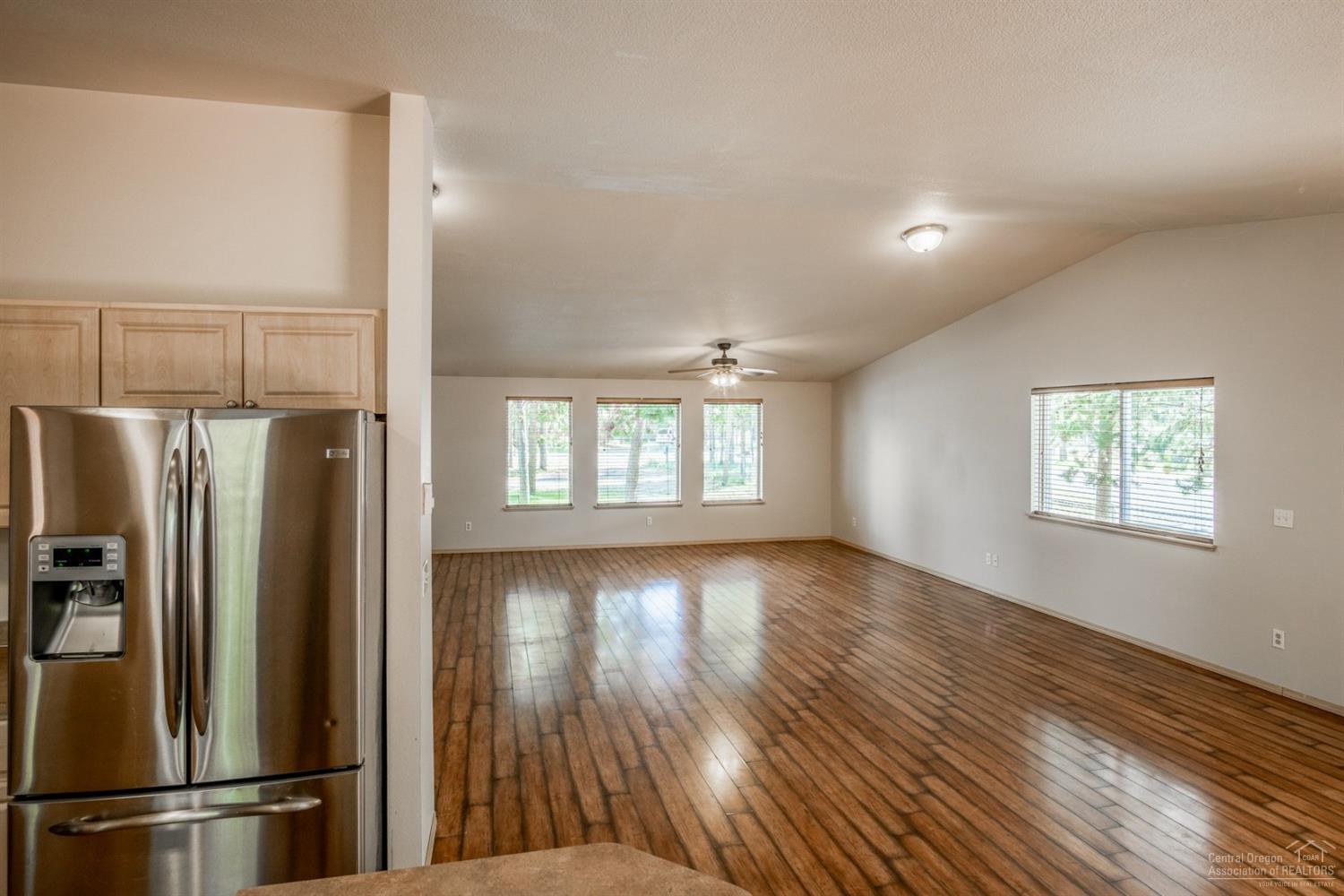 17250 Gadwall Road Bend, OR 97707 - Photo 9 of 24 Additional Photo