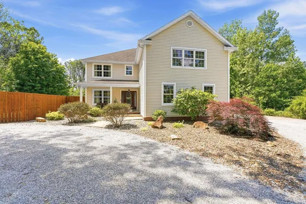 $515,000 | 7179 Upton Road, Mount Vernon, IN 47620