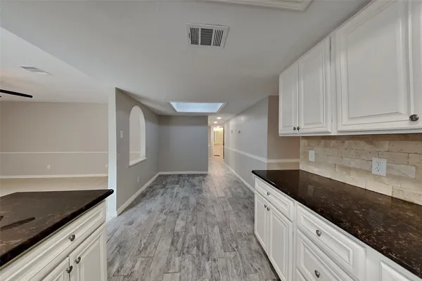 $2,095 | 18106 Navajo Trail Drive, Spring, TX 77388